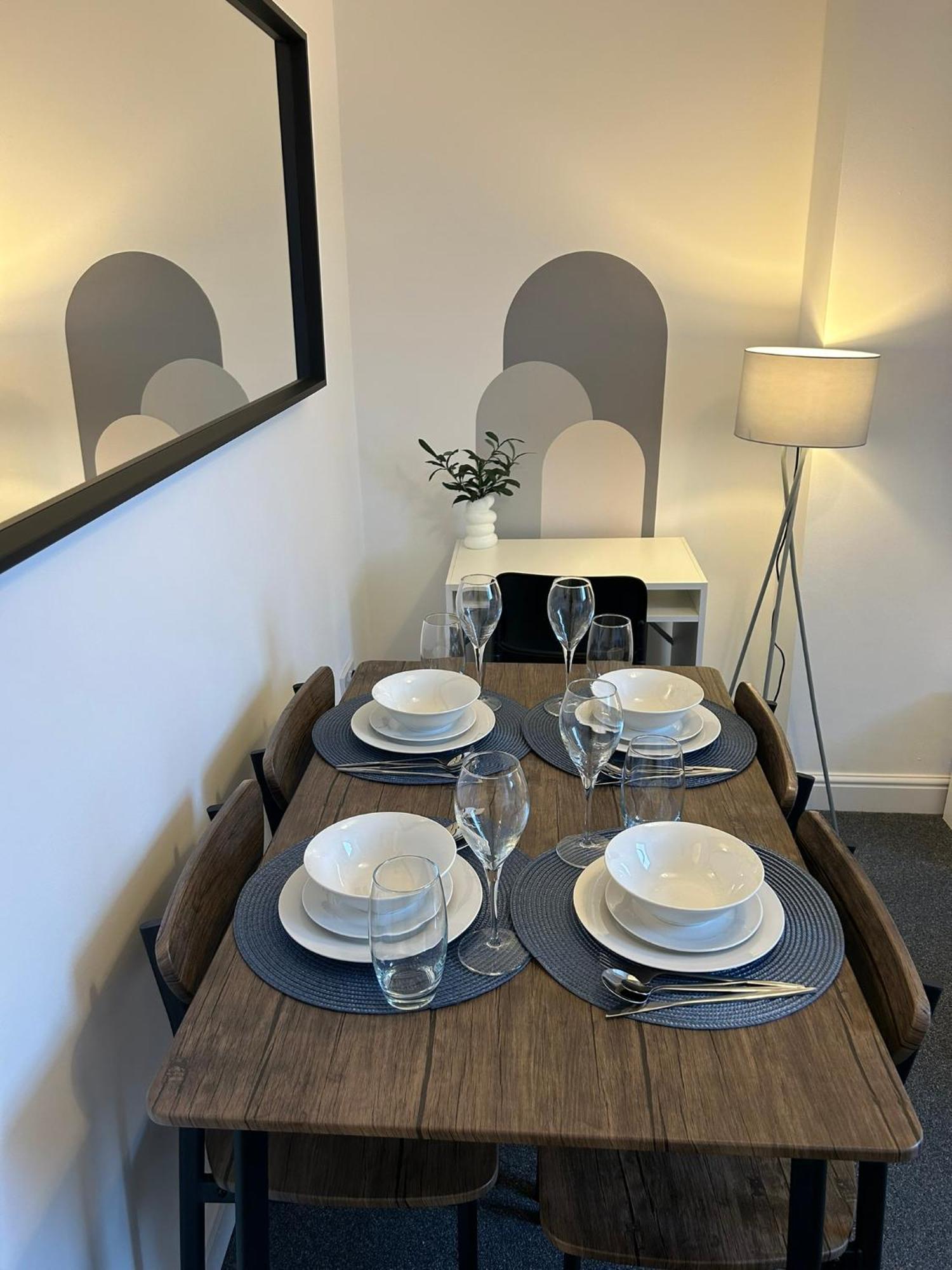 Brand New Modern Apartments Steps From Gloucester Quays Esterno foto