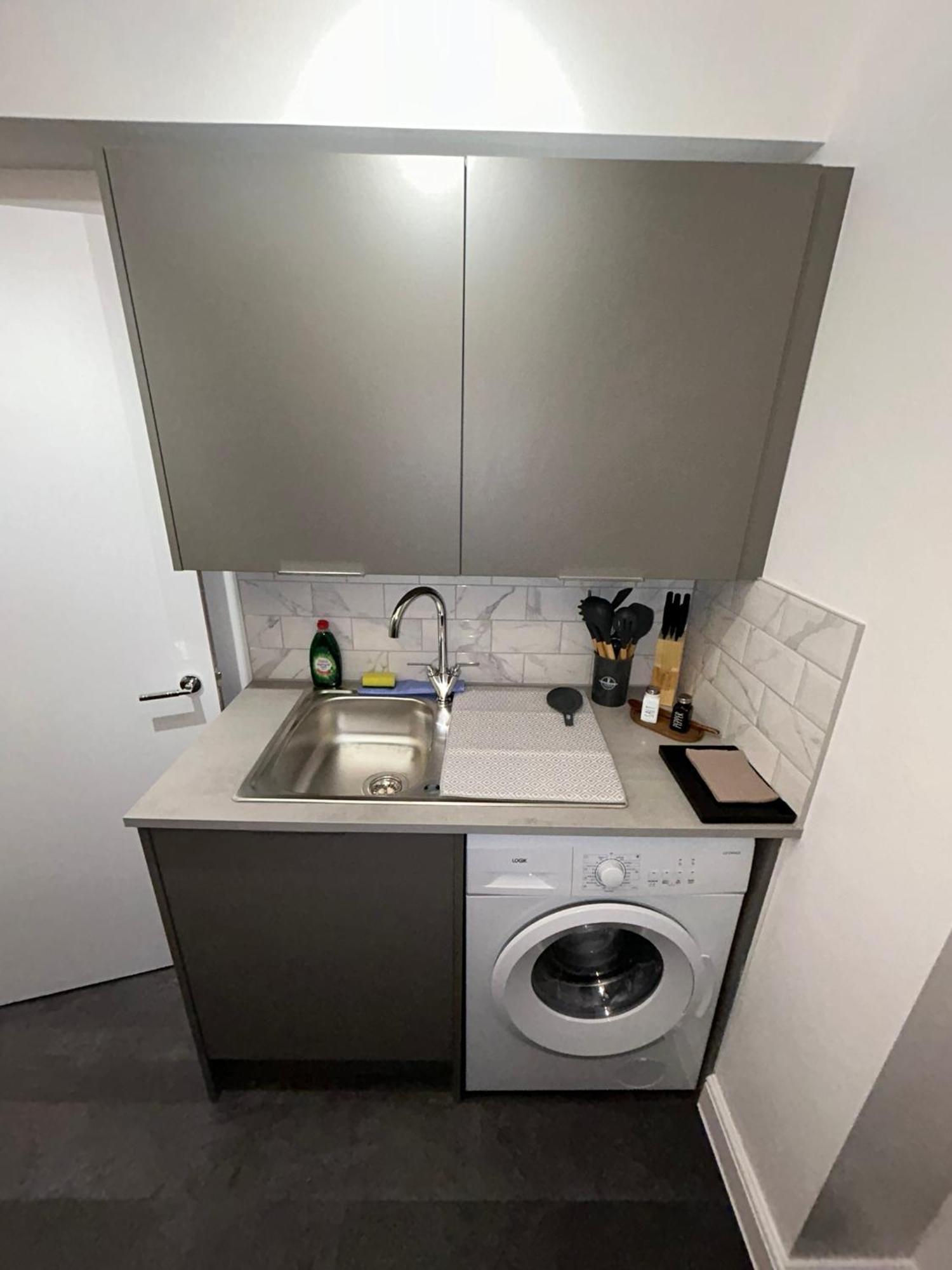 Brand New Modern Apartments Steps From Gloucester Quays Esterno foto