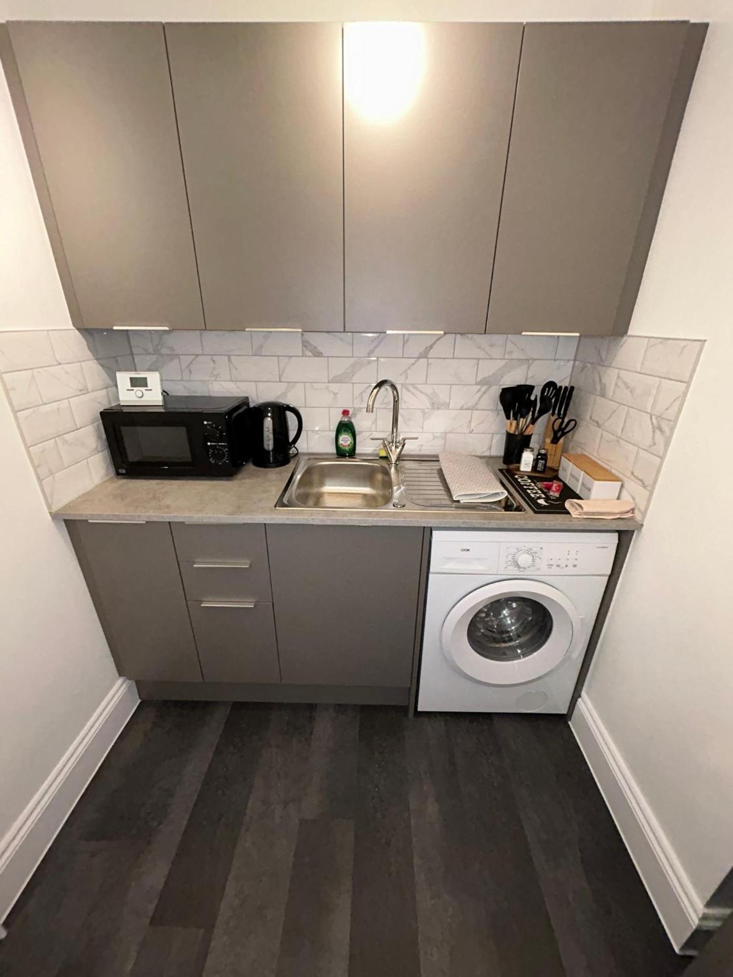 Brand New Modern Apartments Steps From Gloucester Quays Esterno foto
