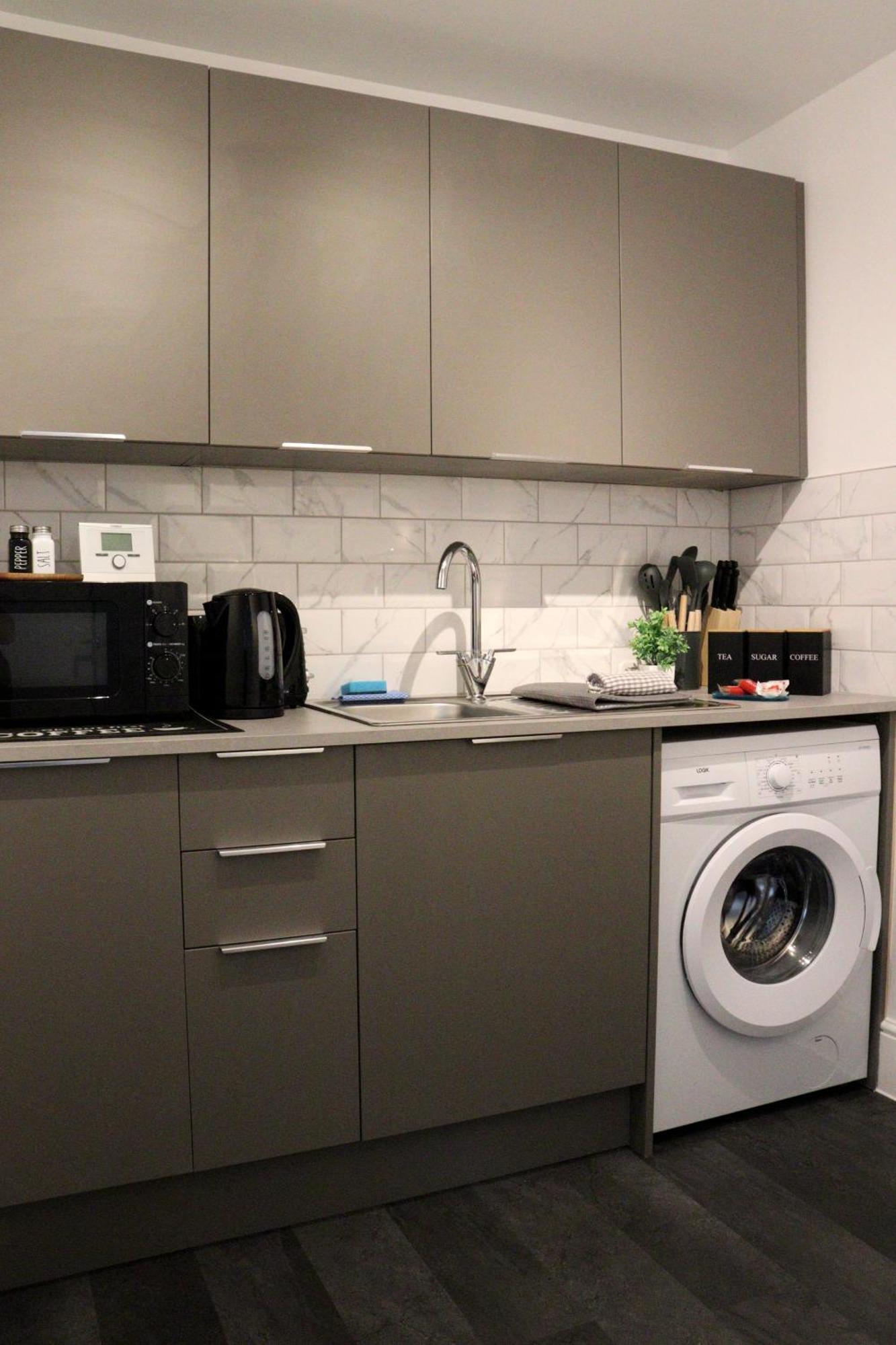 Brand New Modern Apartments Steps From Gloucester Quays Esterno foto